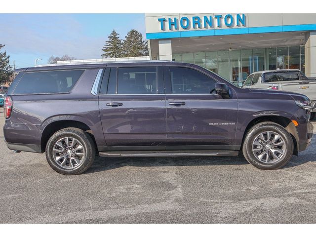 2022 Chevrolet Suburban LT