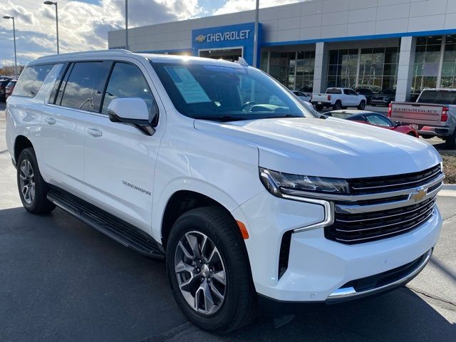 2022 Chevrolet Suburban LT