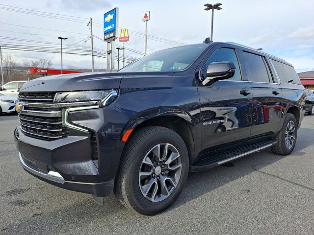 2022 Chevrolet Suburban LT