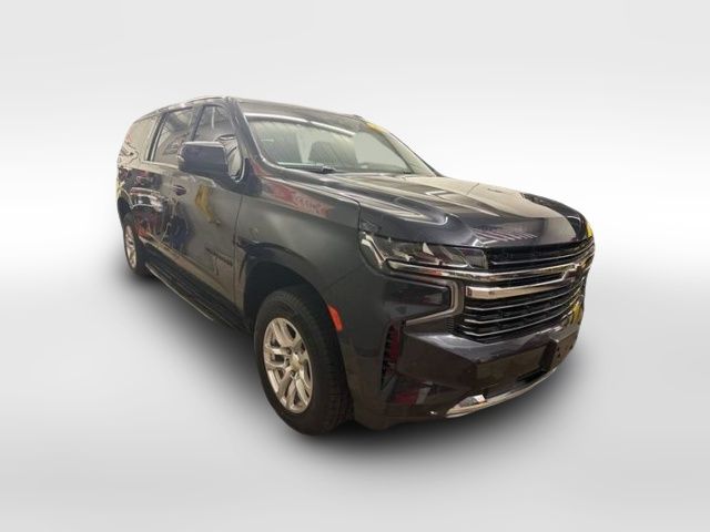 2022 Chevrolet Suburban LT