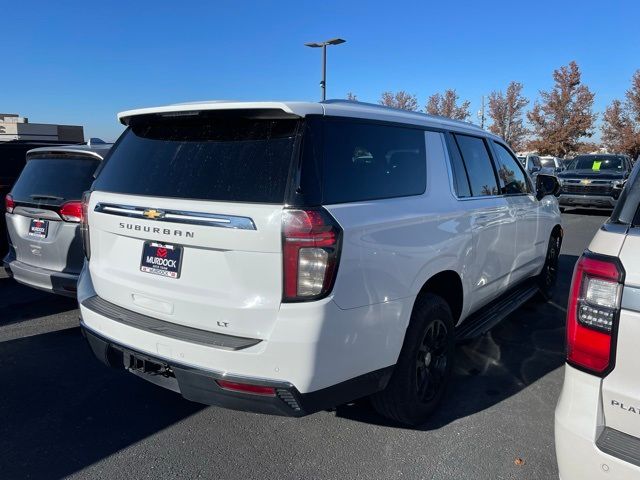 2022 Chevrolet Suburban LT