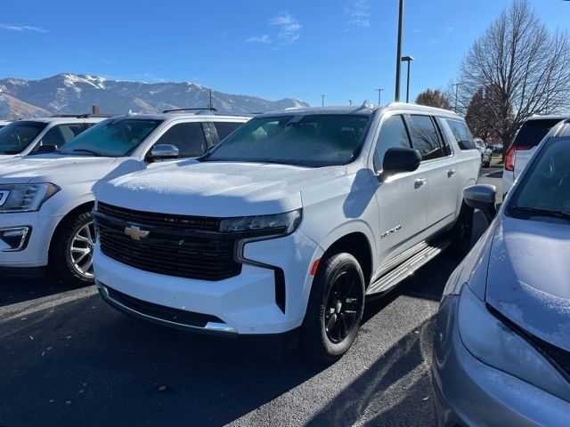 2022 Chevrolet Suburban LT