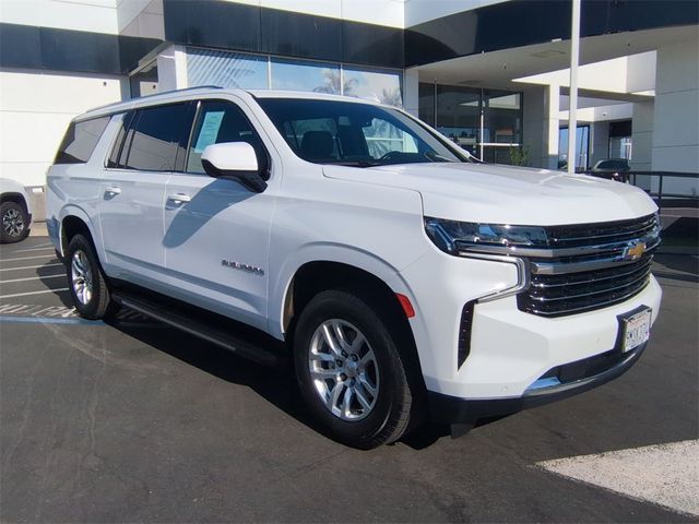 2022 Chevrolet Suburban LT