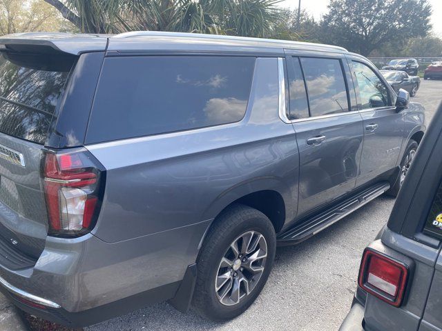 2022 Chevrolet Suburban LT