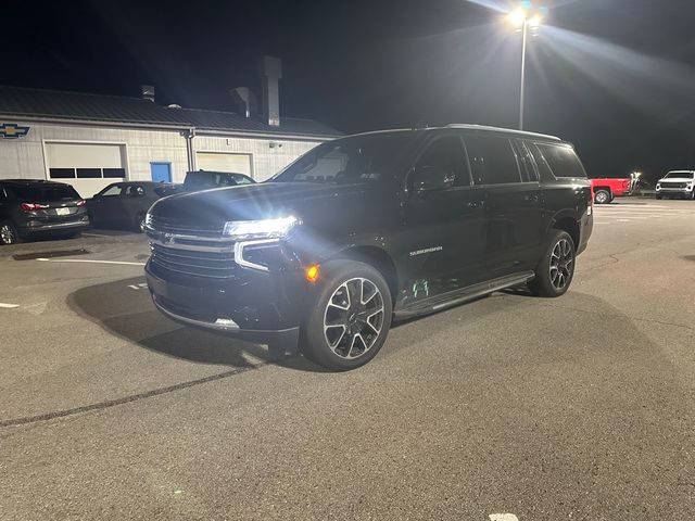 2022 Chevrolet Suburban LT