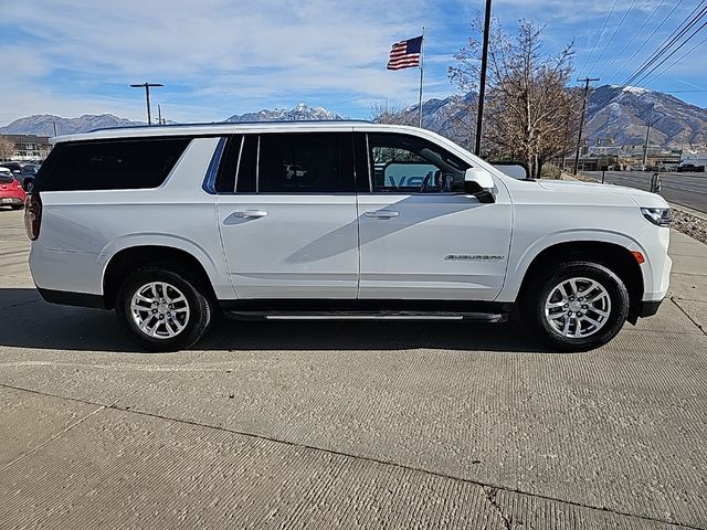 2022 Chevrolet Suburban LT