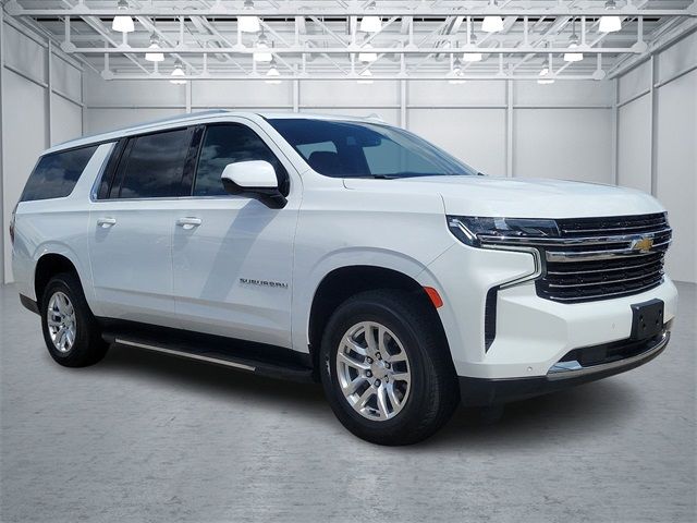 2022 Chevrolet Suburban LT