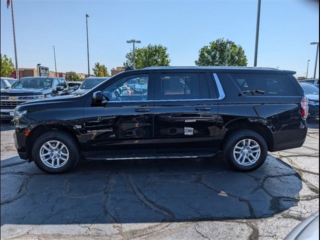 2022 Chevrolet Suburban LT