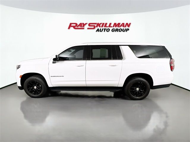 2022 Chevrolet Suburban LT