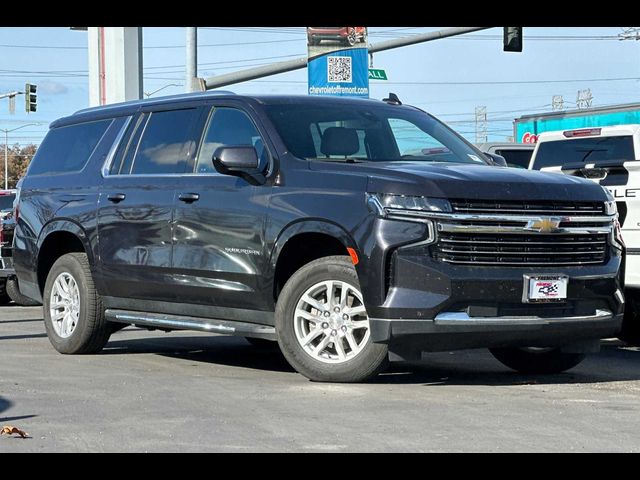 2022 Chevrolet Suburban LT