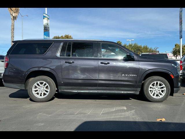 2022 Chevrolet Suburban LT