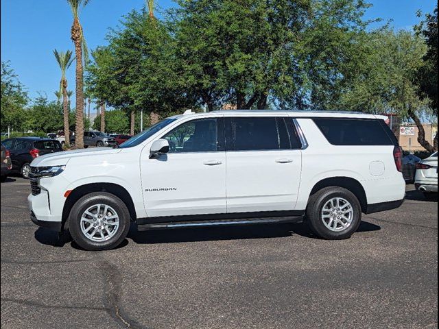 2022 Chevrolet Suburban LT