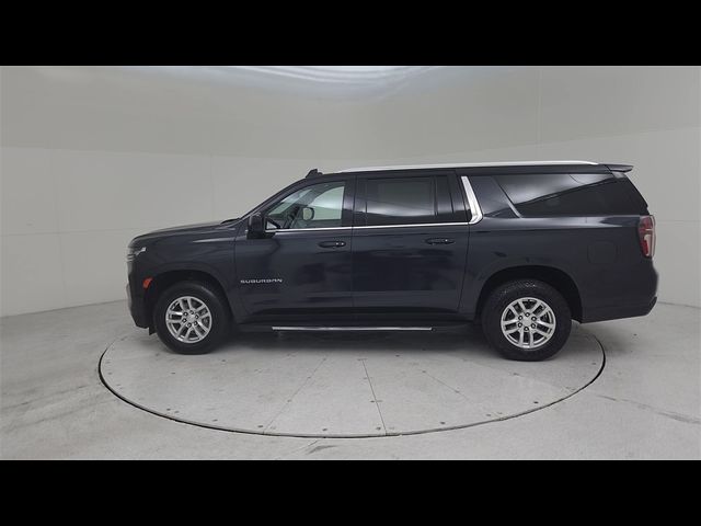 2022 Chevrolet Suburban LT