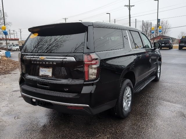 2022 Chevrolet Suburban LT