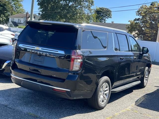 2022 Chevrolet Suburban LT