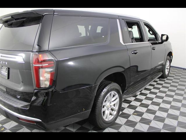 2022 Chevrolet Suburban LT