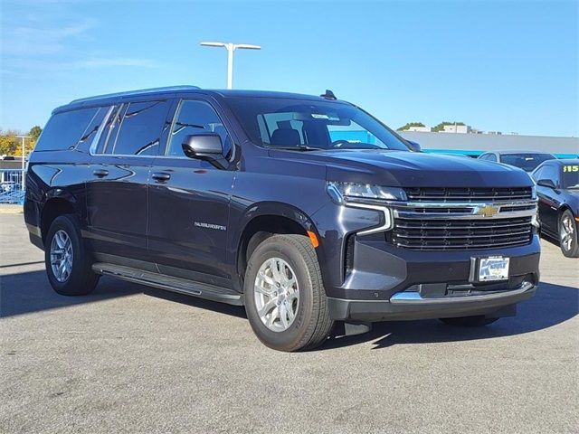 2022 Chevrolet Suburban LT