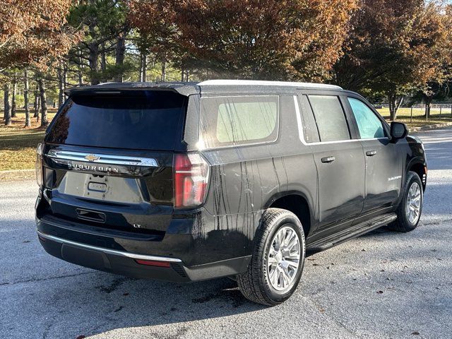 2022 Chevrolet Suburban LT