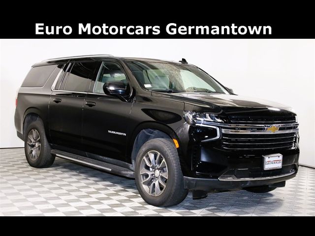 2022 Chevrolet Suburban LT