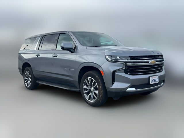 2022 Chevrolet Suburban LT