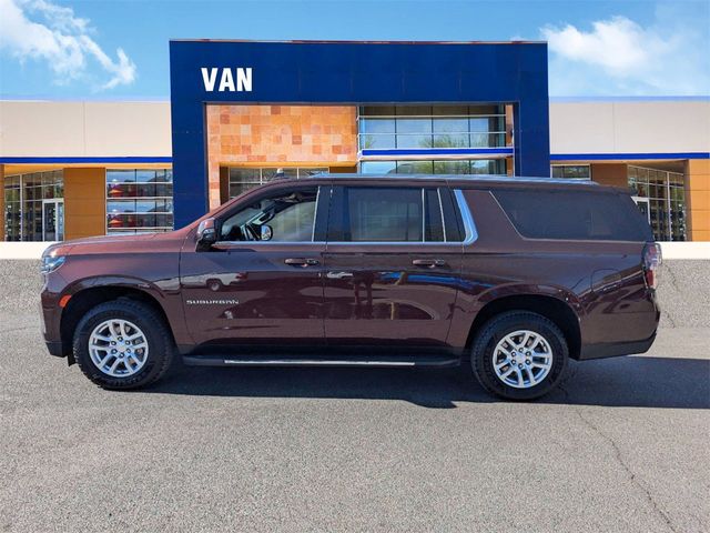 2022 Chevrolet Suburban LT