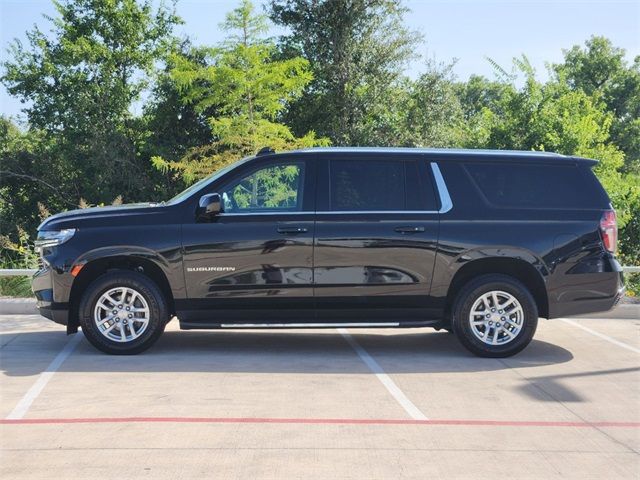 2022 Chevrolet Suburban LT