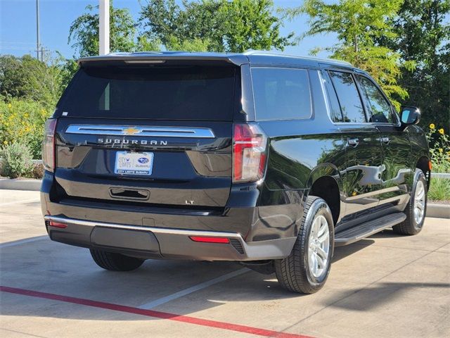 2022 Chevrolet Suburban LT