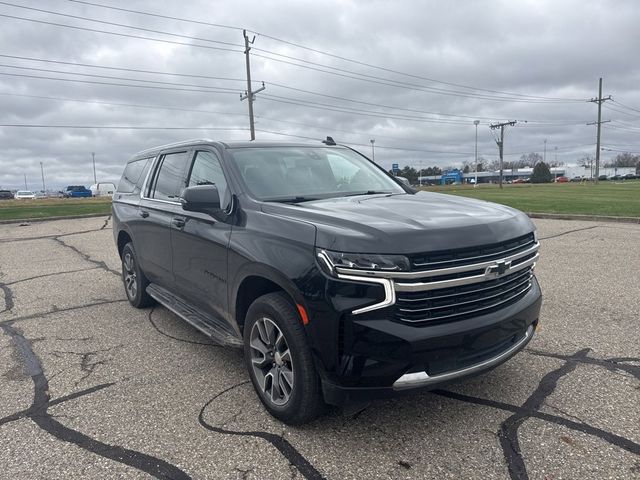 2022 Chevrolet Suburban LT