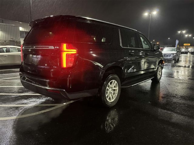 2022 Chevrolet Suburban LT