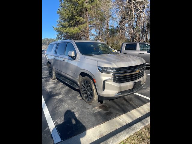 2022 Chevrolet Suburban LT