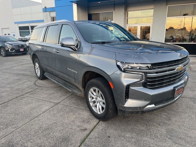 2022 Chevrolet Suburban LT