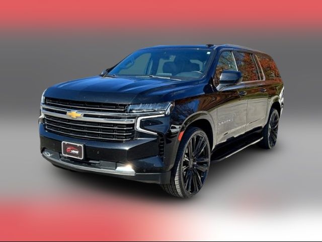 2022 Chevrolet Suburban LT