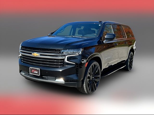 2022 Chevrolet Suburban LT