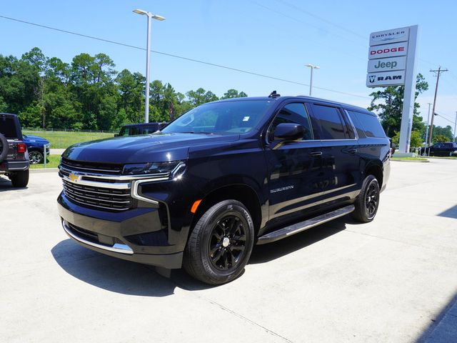 2022 Chevrolet Suburban LT