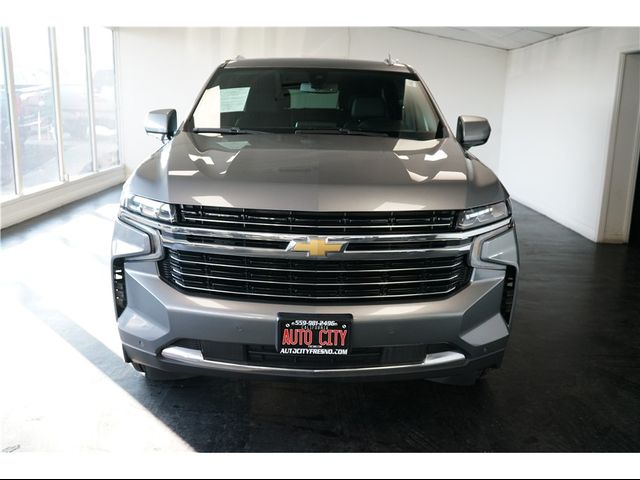 2022 Chevrolet Suburban LT