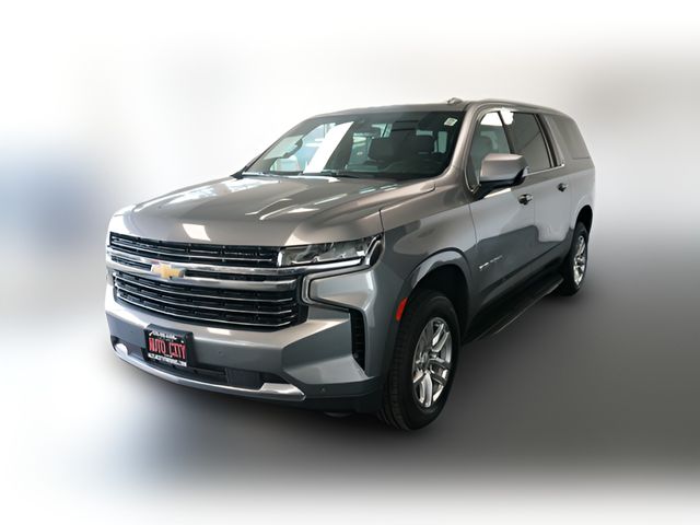 2022 Chevrolet Suburban LT