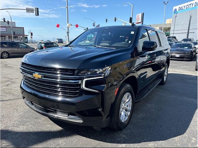 2022 Chevrolet Suburban LT