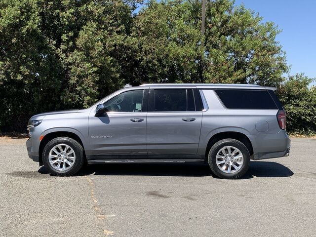 2022 Chevrolet Suburban Premier