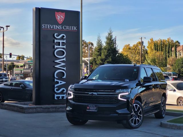 2022 Chevrolet Suburban RST