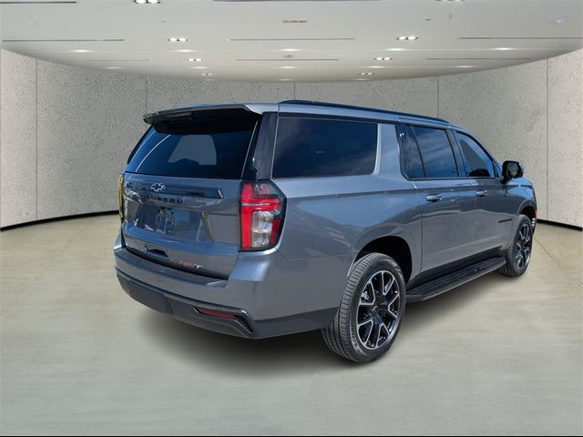 2022 Chevrolet Suburban RST