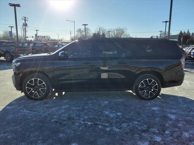 2022 Chevrolet Suburban RST