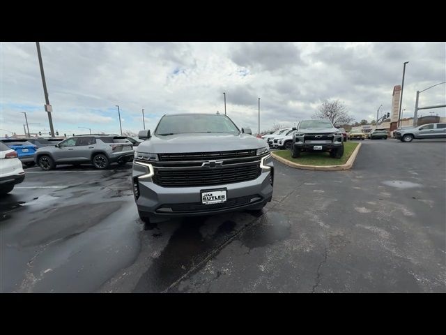 2022 Chevrolet Suburban RST