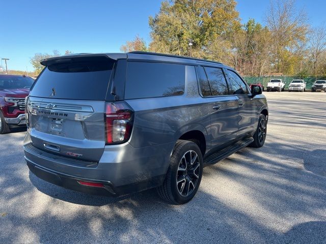 2022 Chevrolet Suburban RST