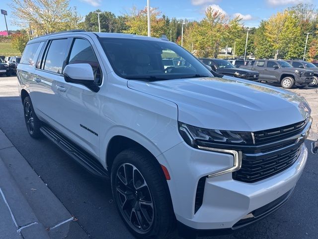 2022 Chevrolet Suburban RST