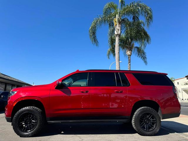 2022 Chevrolet Suburban RST