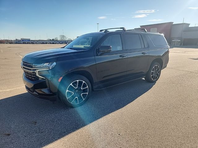 2022 Chevrolet Suburban RST