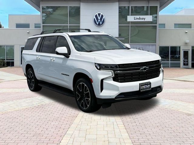 2022 Chevrolet Suburban RST
