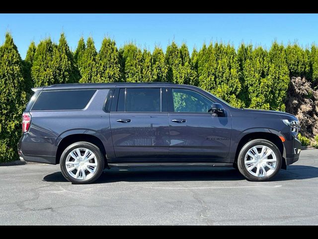 2022 Chevrolet Suburban RST