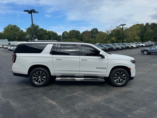 2022 Chevrolet Suburban RST