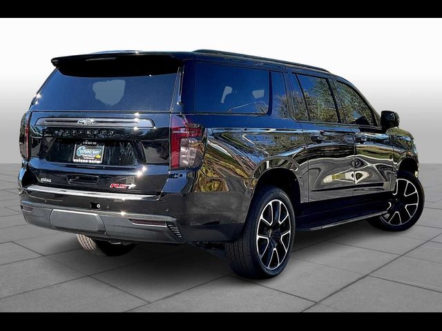 2022 Chevrolet Suburban RST